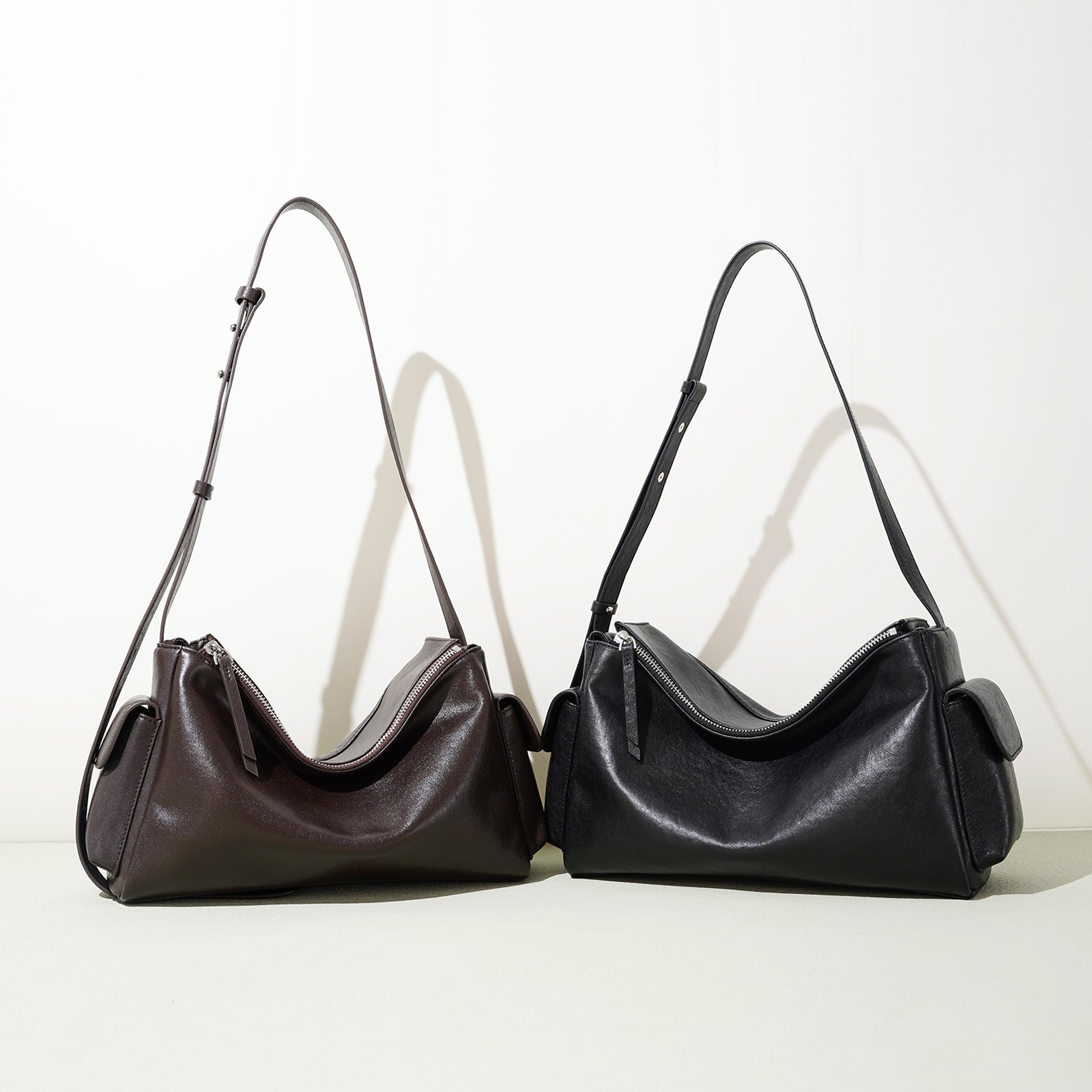 Retro Hobo Cowhide Women’s Baguette Bag