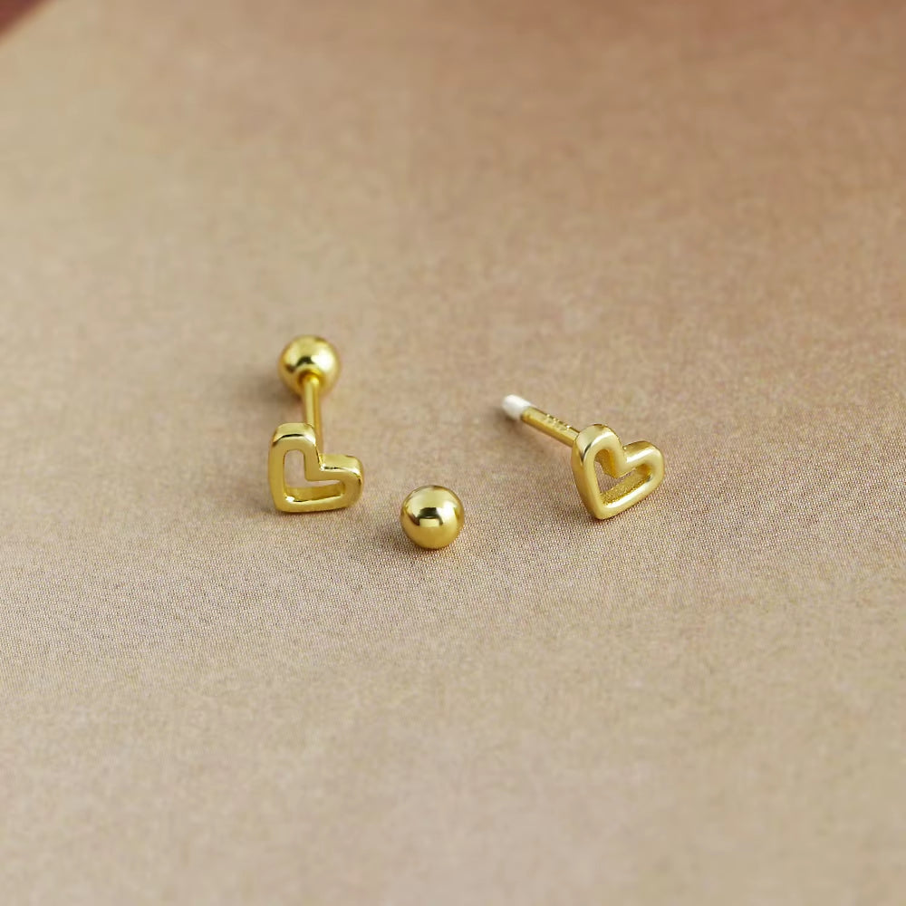 Minimalist Heart Stud Earrings (Gold Plated)