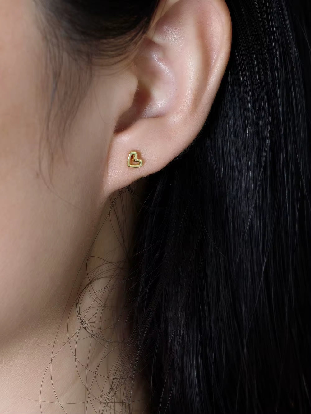Minimalist Heart Stud Earrings (Gold Plated)