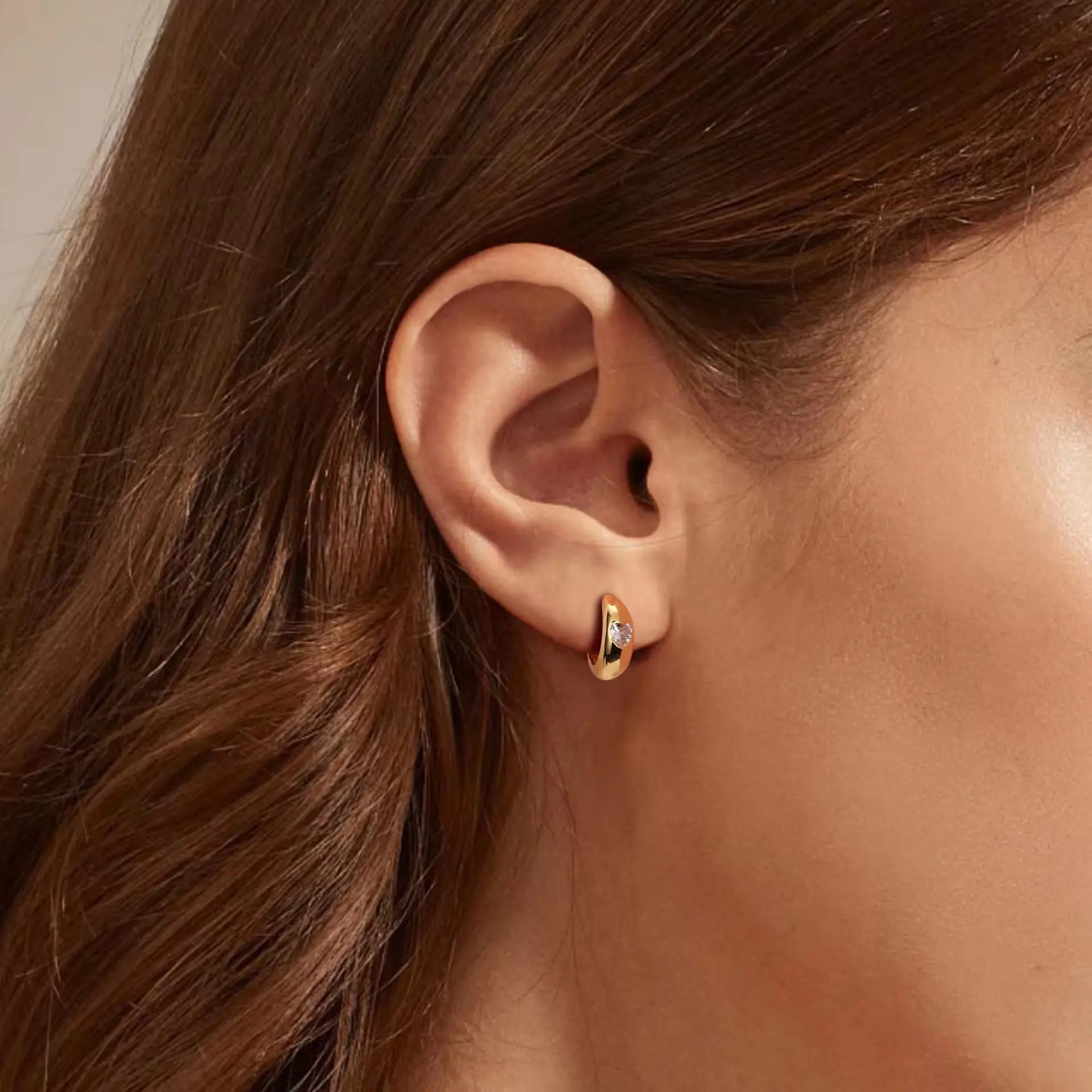 Gold Plated Sterling Silver C-Shaped Heart Zircon Earrings