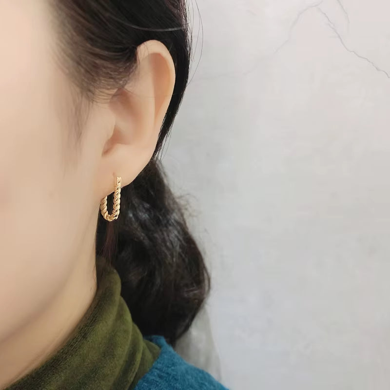 New Fashion Jewelry 925 Sterling Silver Heavy Earrings Simple Punk Style Big U Shape Twist 18K Gold Plated Earrings for Women