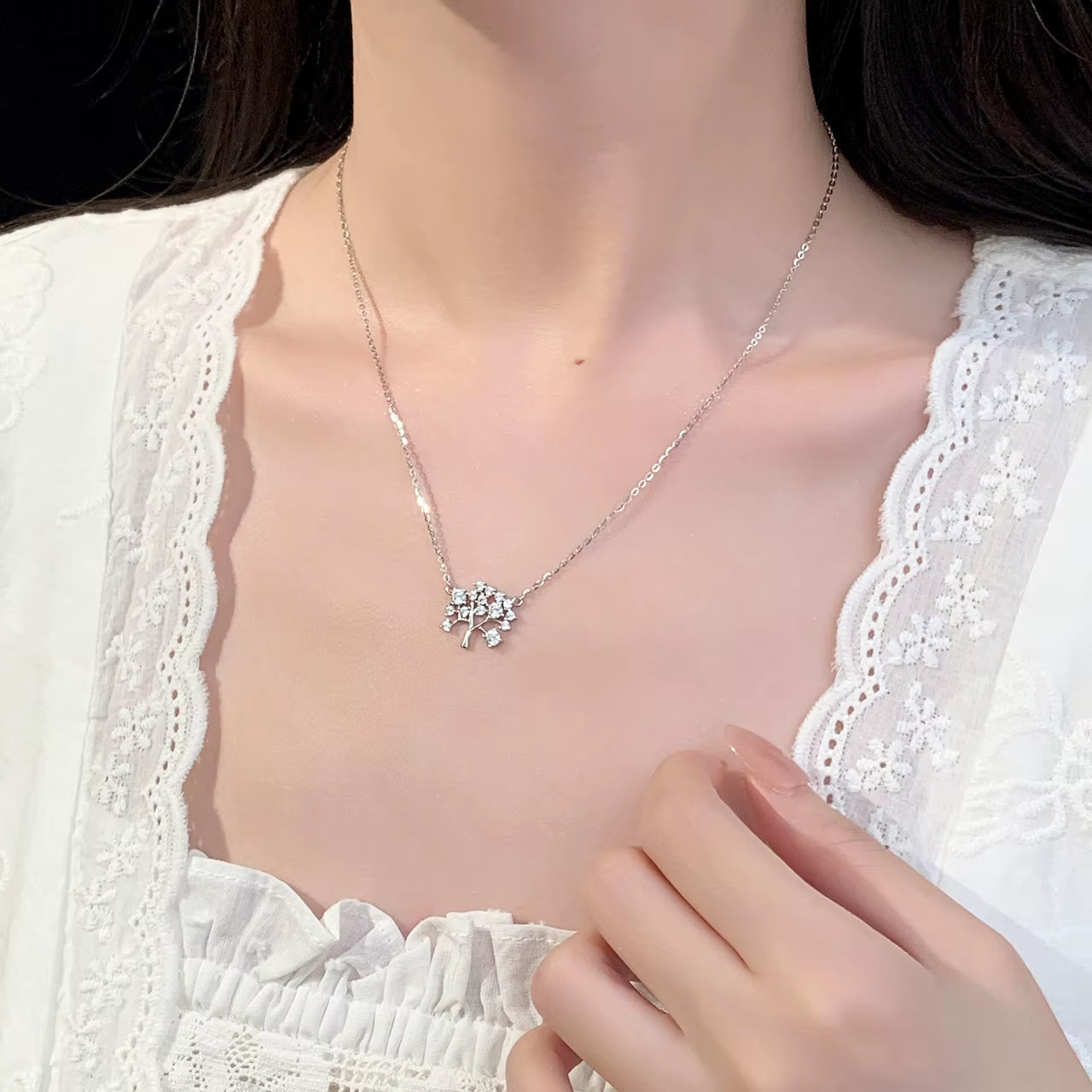 Europe and America Fashion S925 Sterling Silver Minimalist Zircon Tree Shape Gold Plated Clavicle Necklaces Jewelry for Women