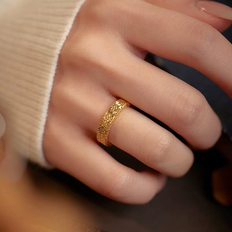 Fine Silver Rings Jewelry Gold Plated 925 Sterling Silver Charms Sparkling Couple Ring Wedding Ring Women and Men