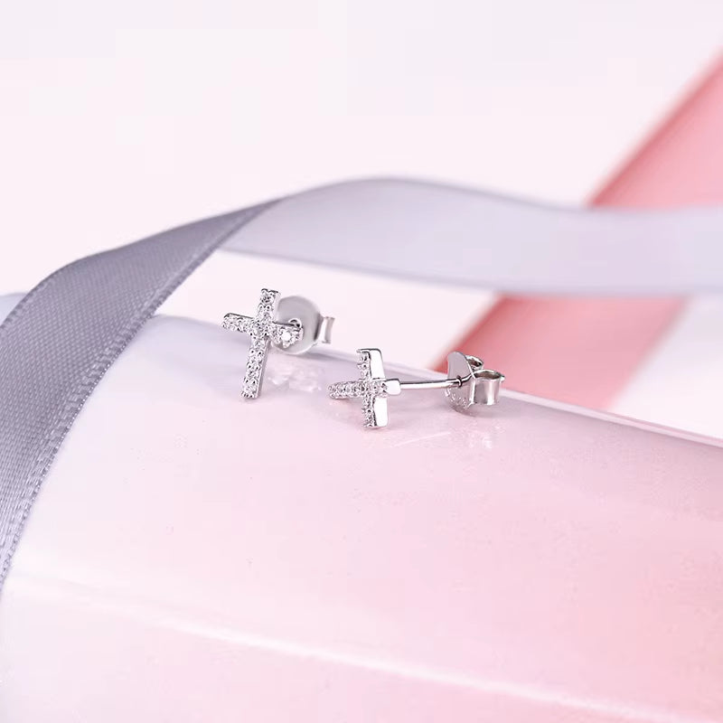 Dropshipping 925 Sterling Silver Minimalist Cross Shape with Cz Diamond Cross Stud Earrings for Women